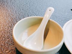 -蝴蝶里·粤菜·点心(滨江龙湖店)
