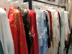 -汉仪华裳汉服馆(打浦桥店)