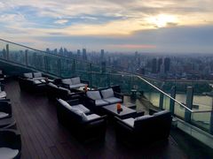 -FLAIR顶层餐厅酒吧(浦东丽思卡尔顿酒店)
