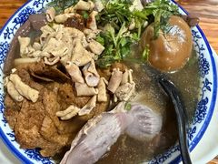 -叶新小吃店(来凤小区总店)