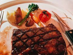 香煎新西兰牛排-Kathleen's Waitan 凯圣琳江景西餐厅(外滩店)