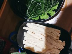 -捞围鲜·港式打边炉(海阳路店)