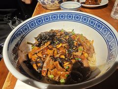 蛤蜊猪肝辣肉面-沪西老弄堂面馆(定西路店)