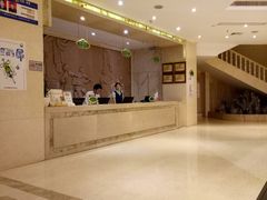-维也纳酒店(深圳国际会展中心沙井上南店)