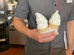 -麦当劳(保定裕华路店)