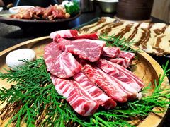 -草家酱蟹炭火烤肉店(珲春南路一店)