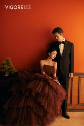 -雪中彩影婚纱摄影·微光艺术中心