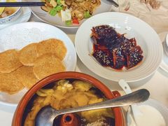 -怡得观滇餐厅·地道昆明菜·1996(海埂大坝店)