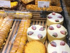-皇冠幸福里动物奶油生日蛋糕(工业三路店)