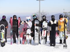 -中旅松花湖滑雪场