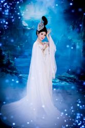 点击看大图 -九月鹰飞汉服摄影工作室