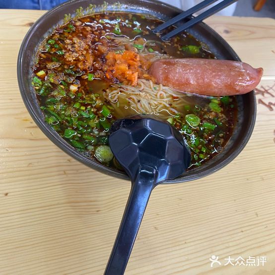 老董家快餐米线(建国东路店)