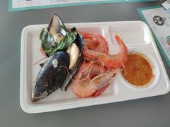 -彩虹云霄酒店76&78层国际自助餐