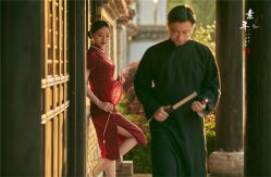 -至臻微拉婚纱摄影