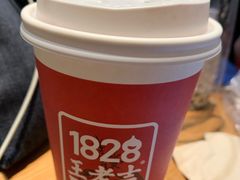 -1828王老吉·草本新茶(珠江新城地铁站店)
