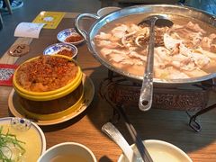 -肖四女乐山跷脚牛肉(世博源店)