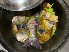 -屯老二农家铁锅炖·行业领军者(梅江店)