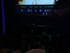 -快乐之星KTV(东沙路店)