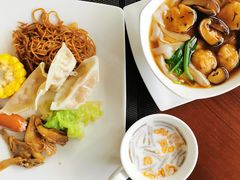 -三亚湾海居铂尔曼度假酒店