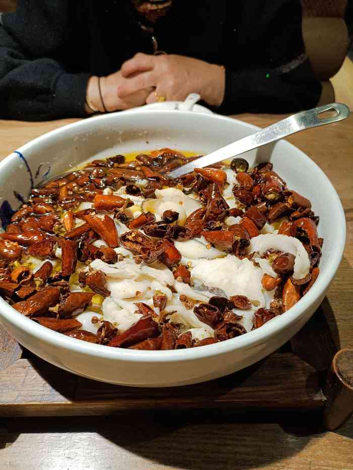 辛香汇(紫峰店)-"在紫峰三楼 要排队 总体性价比蛮高 菜品.