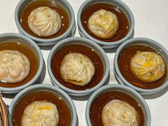 -馋三尺蟹粉小笼(人民广场店)