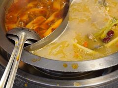 -沸炉重庆老火锅(军事博物馆店)