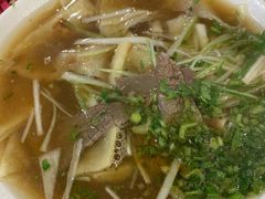 牛肉罩饼-清真·白家牛肉罩火烧老店(育才街店)