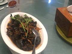 茶油焖黑鸡/只-茶油香闽南菜·花园餐厅(前埔店)