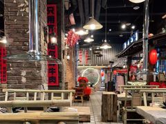 大堂-破瓦寒窑·地摊烤羊排