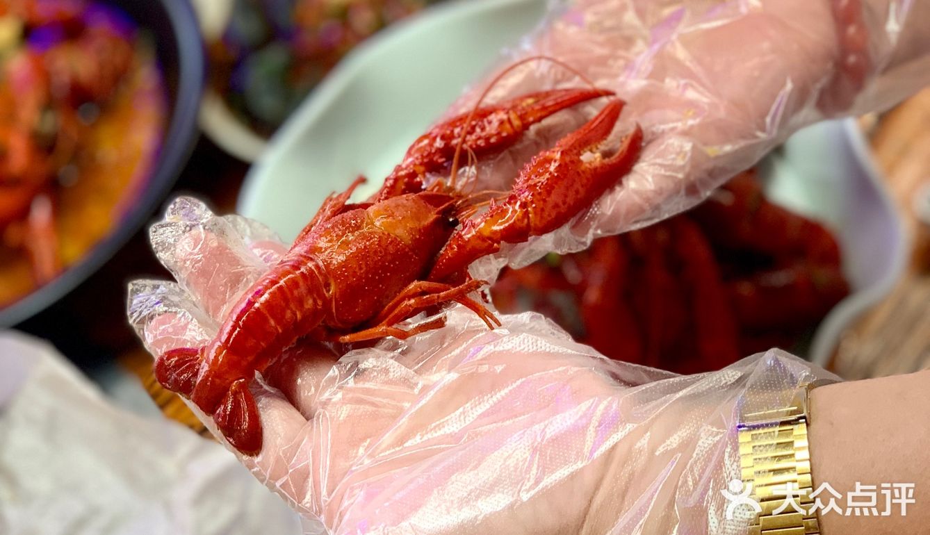 2021上海最嗲的小龙虾店，好吃到炸裂的灵魂清单！