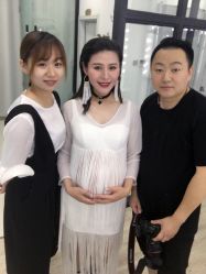 点击看大图 -十孕纪高端孕妇亲子摄影