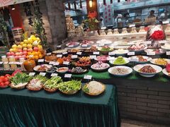 -忆江南·临江鱼馆