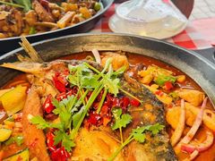 -九门寨石锅鱼烤鱼