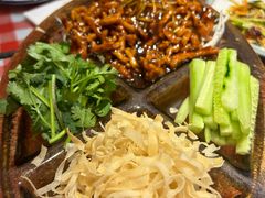 -老郑家东北春饼(龙悦居店)