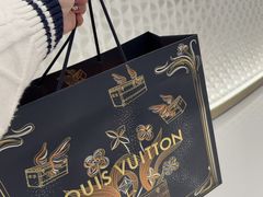-LV路易威登(海信广场店)