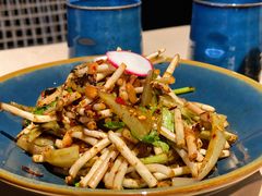 酸菜拌折耳根-山石榴·贵州菜(丰盛里店)