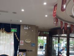 -圣贝口腔(海淀店)