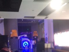 -嗨马乐动室内潮玩运动·团建·轰趴·桌游(南丰汇店)