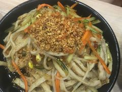 麻辣牛筋面-小竖点徽派卷面皮(洪都店)