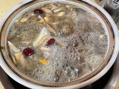 -东巴谷野生菌火锅餐厅