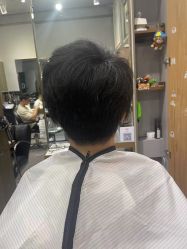 -苑苑发型设计