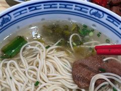 -鲁达面馆本帮风味(共康东路店)