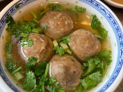 -潮界(LU·ONE凯德晶萃广场店)