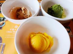 -咖啡苑自助餐厅·中国大饭店