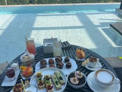 -瑰丽酒店·海吧·天际下午茶·现场DJ·天台酒吧