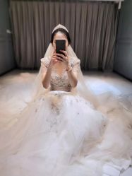 点击看大图 -GRACE KELLY婚纱与礼服(北京店)