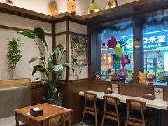 -暖食光·台式家庭餐厅·生日主题店(万达店)