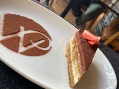 -WOLFGANG PUCK KITCHEN & BAR(迪士尼小镇店)
