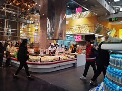 -世纪金源购物中心
