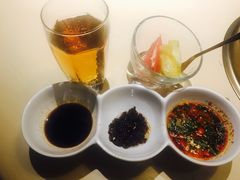 -余欢领鲜火锅(新街口店)